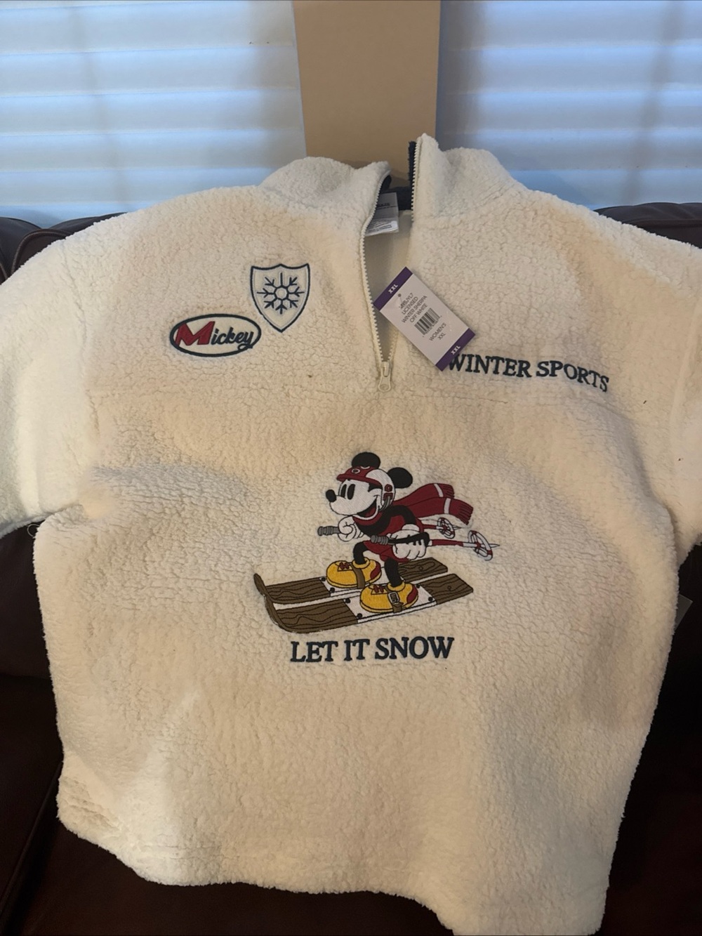 Disney Cream Sherpa Pullover with Mickey Ski Graphic size XXL or OX